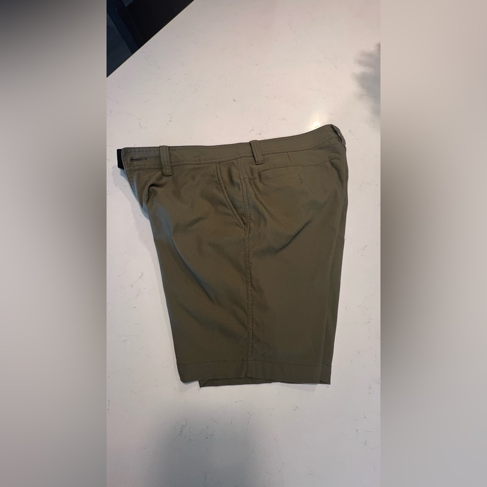 Prana Mens Alameda Green Shorts Size 34